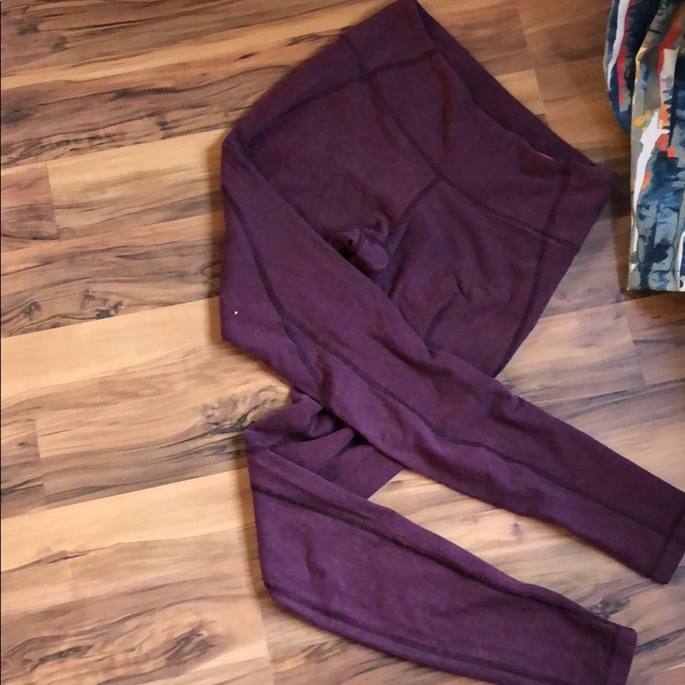 Lululemon Wunder Under leggings